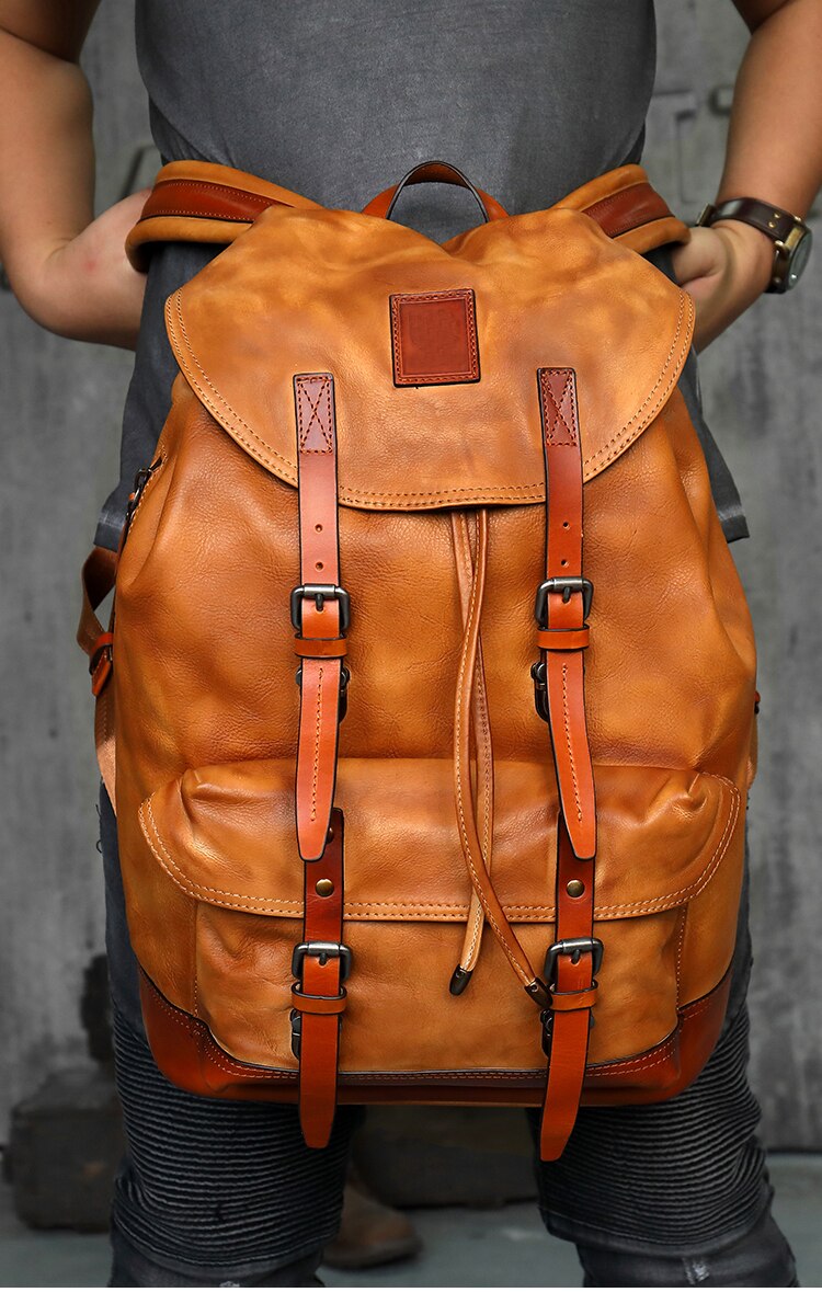 Men's Large Capacity Retro Backpack