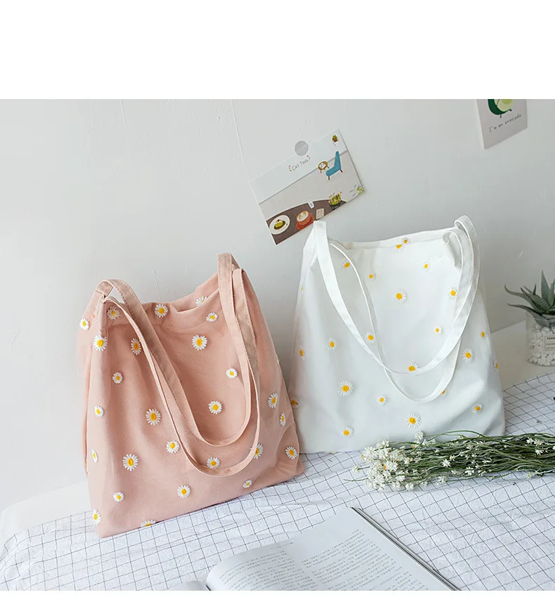 Women's Daisy Patterned Canvas Shoulder Bag